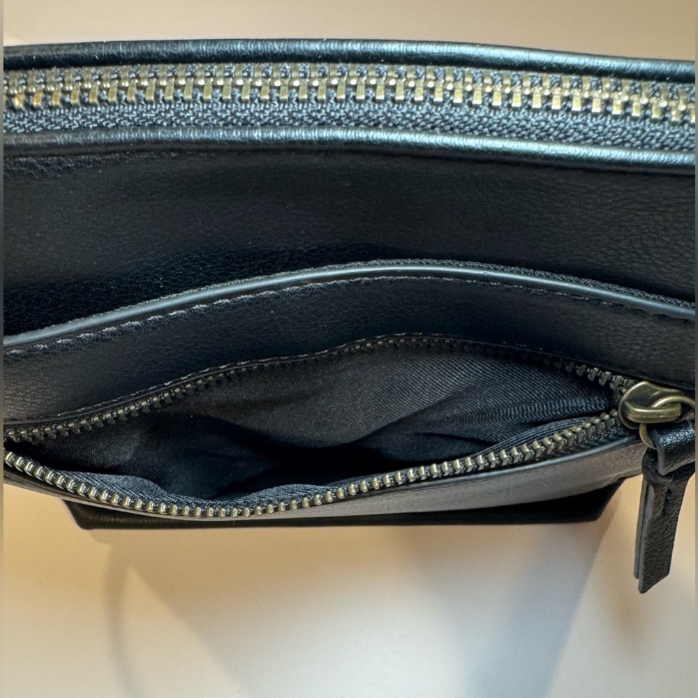 Style & Co Hudsonn North South Crossbody In Black Faux Leather - Picture 6 of 10